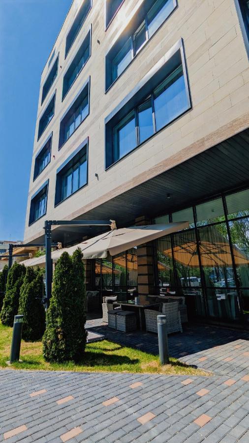 Raavah Aparthotel Alma-Ata Buitenkant foto
